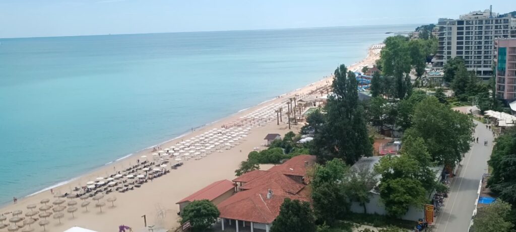 Turiștii români alimentează boomul vacanțelor premium în Bulgaria. Creștere de peste 30% a rezervărilor și interes tot mai mare pentru Ultra All Inclusive