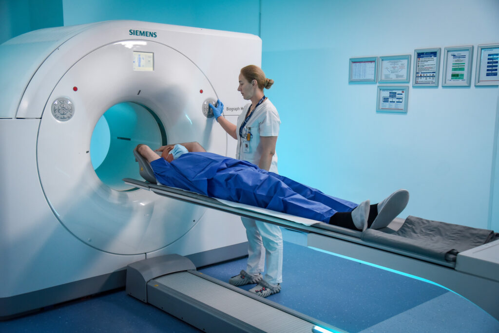 De la medicina centrată pe pacient, la medicina centrată pe administrație?