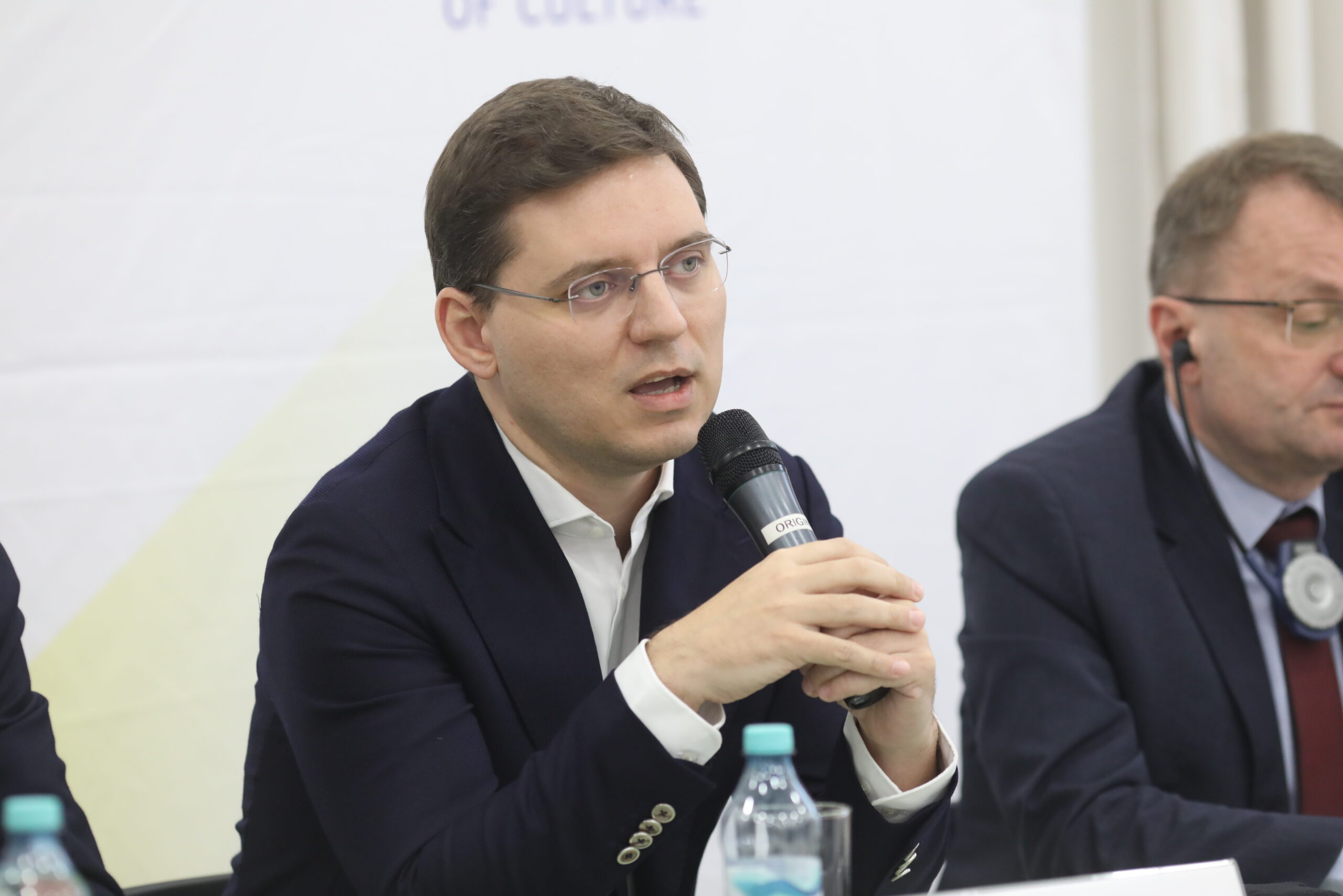 Victor Negrescu cere accelerarea Hubului de Securitate Maritimă