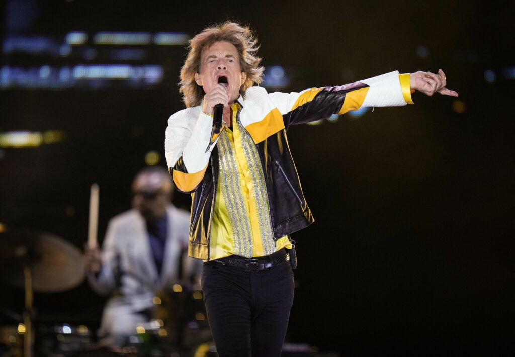 La 82 de ani, Mick Jagger nu stă departe de scenă. The Rolling Stones vor să plece din nou în turneu: „Cât mai curând posibil”