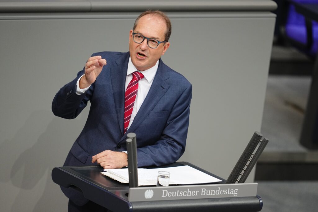 Germania: Record istoric de infracțiuni politice pe fondul a