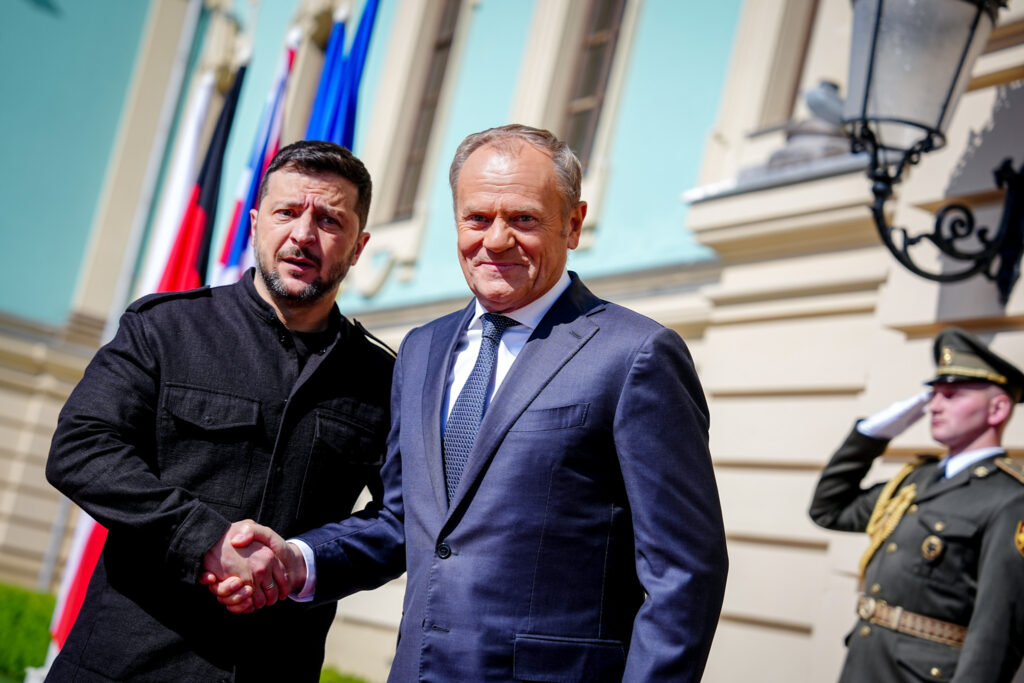 Tusk cere ca Polonia să fie inclusă în discuțiile privind în