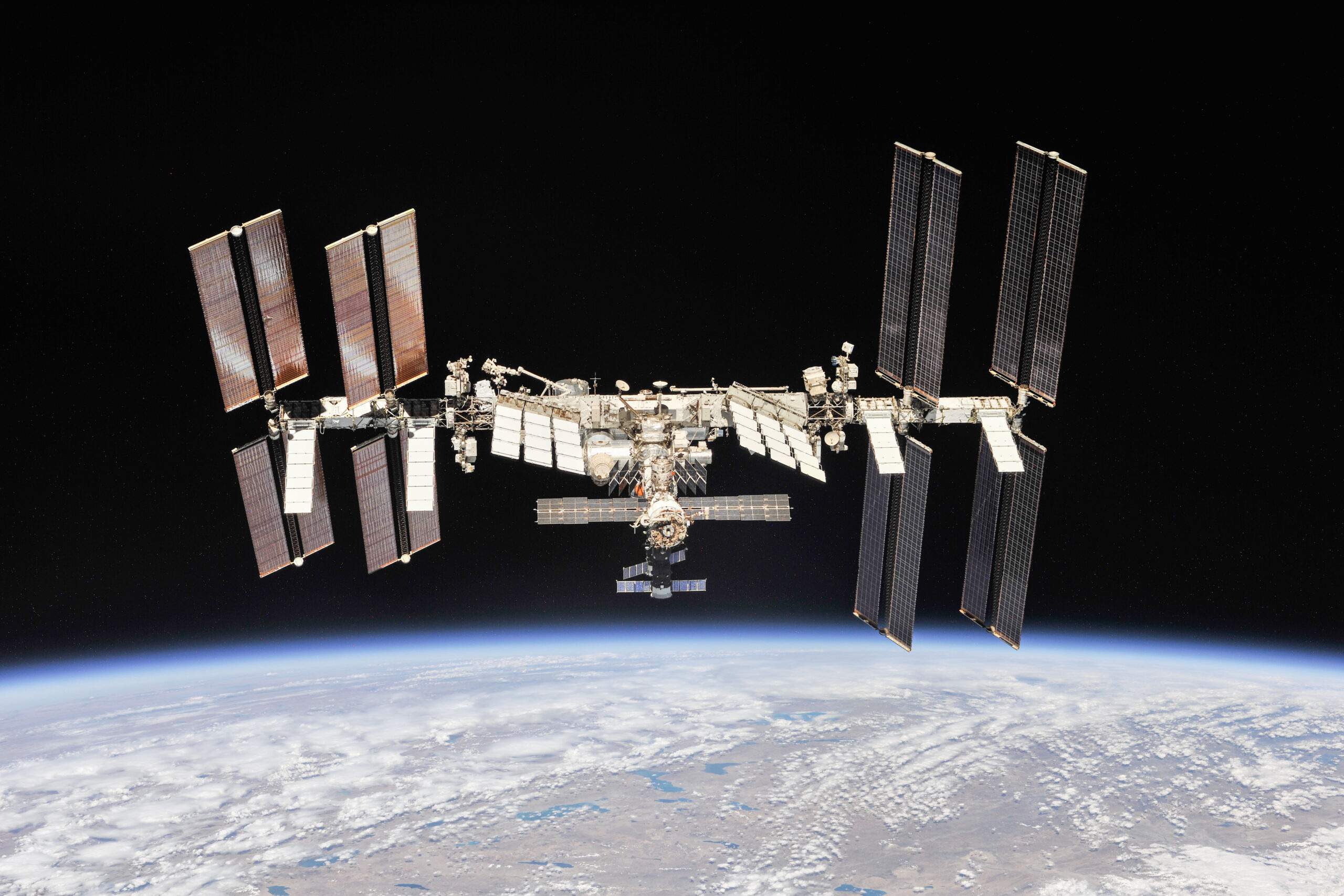 NASA reia operațiunile pe ISS după scurgerea de aer