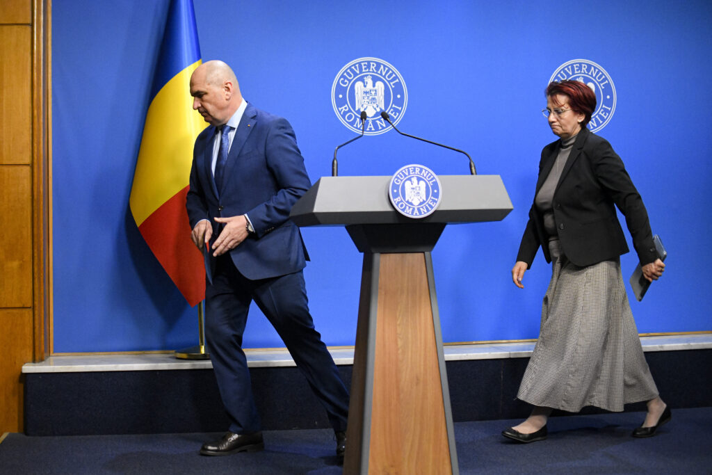 Situație fără precedent: 3580 de judecători acuză încercarea