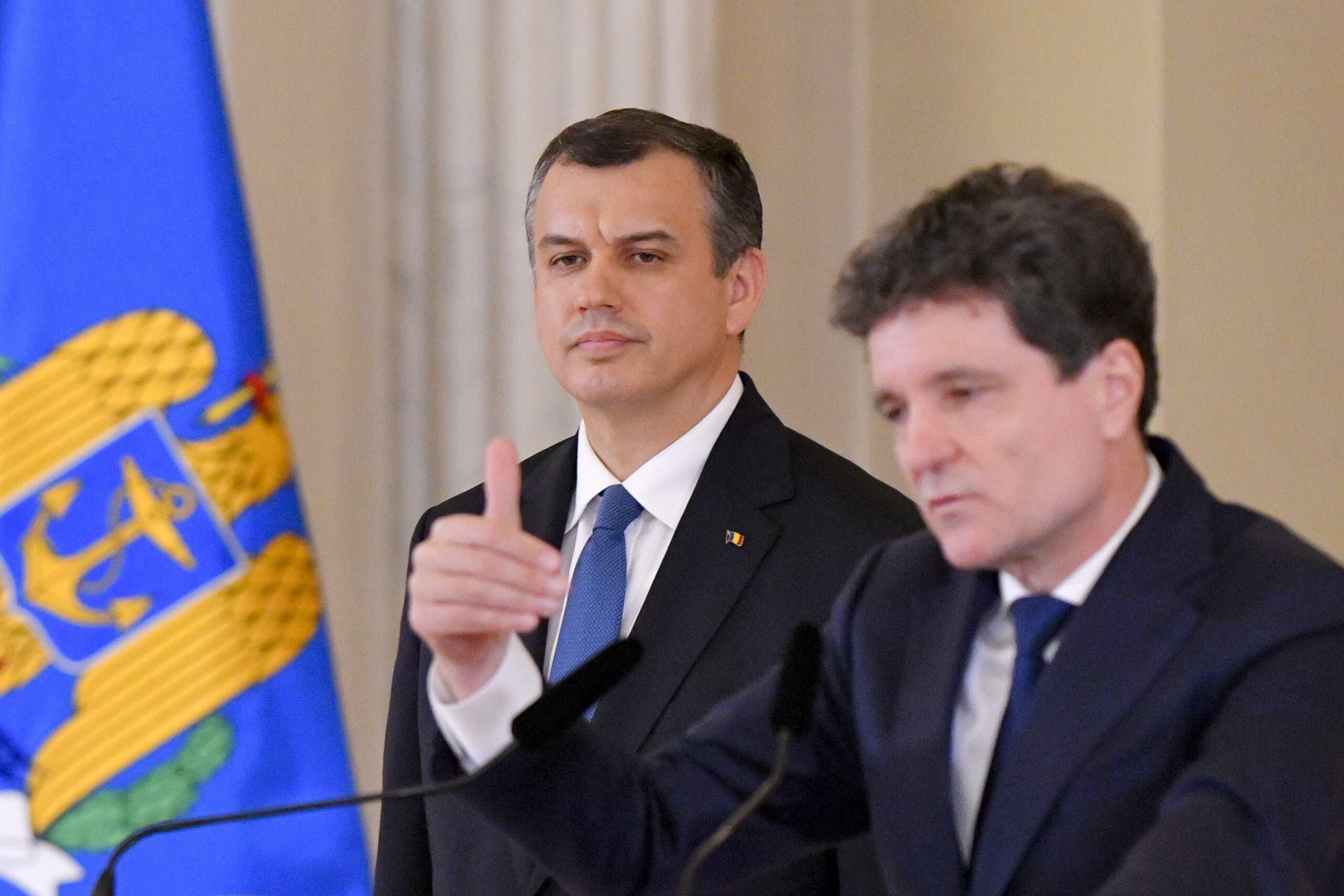 Eugen Tomac finalizează lista miniștrilor