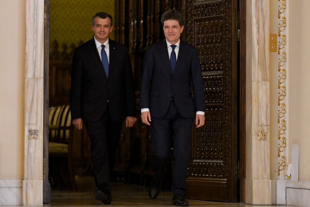 Eugen Tomac anunță că Guvernul său nu va majora taxe: Un guv