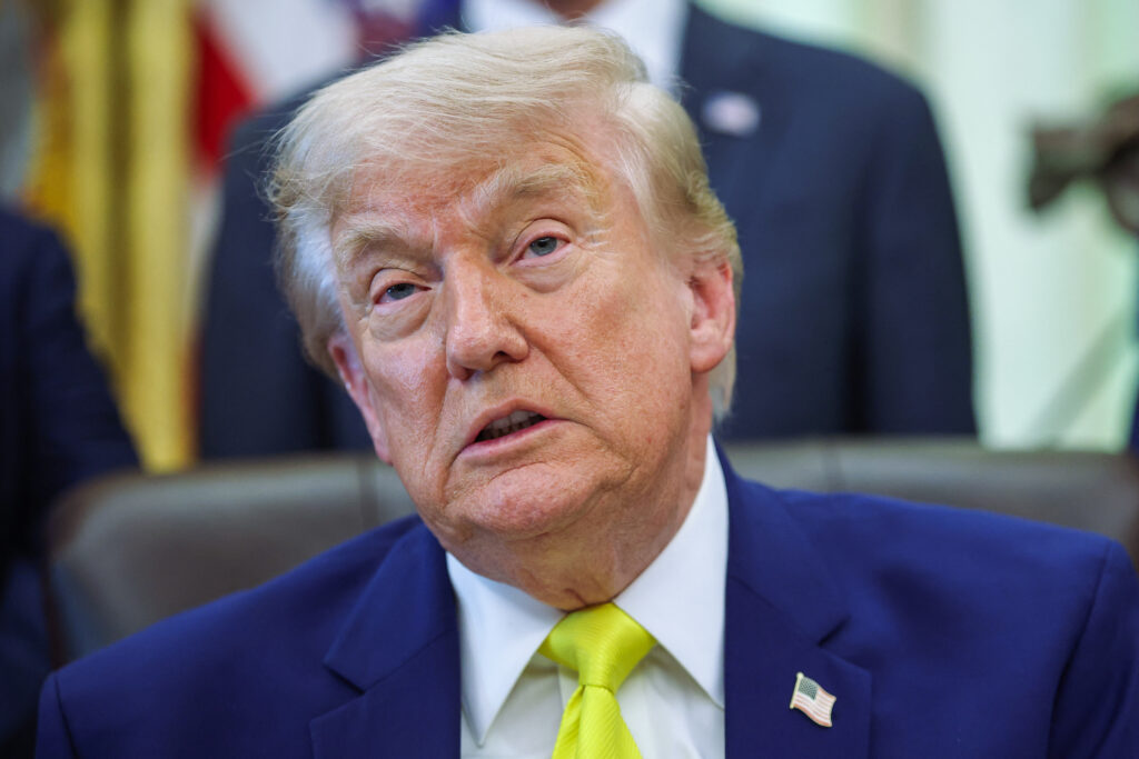 Trump, despre echipajul elicopterului salvat de dr