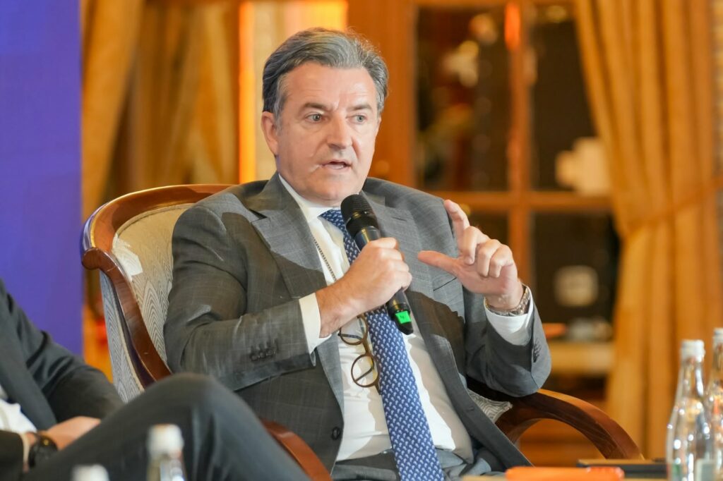 România riscă să producă energie pe care nu are cine să o co