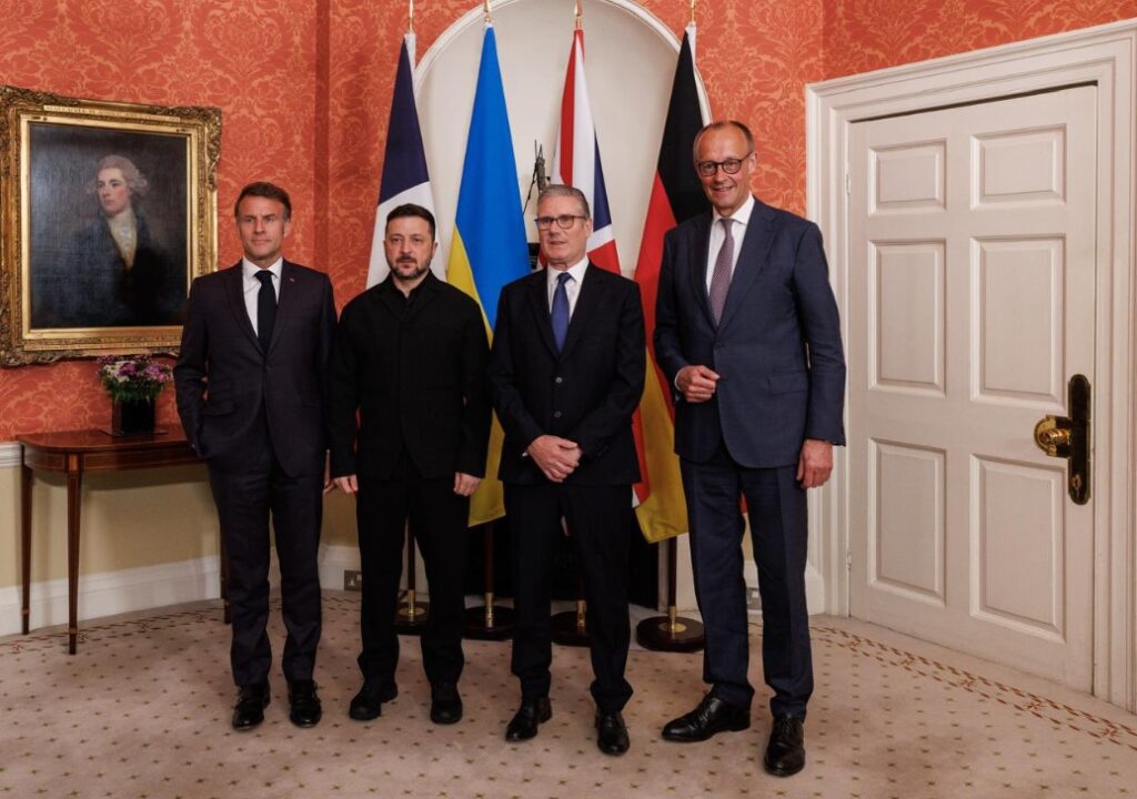 Marea Britanie, Franța și Germania susțin negocieri directe 