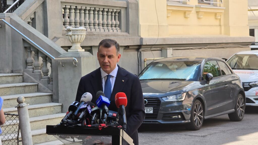 Tomac caută în continuare susținere parlamentară: 
