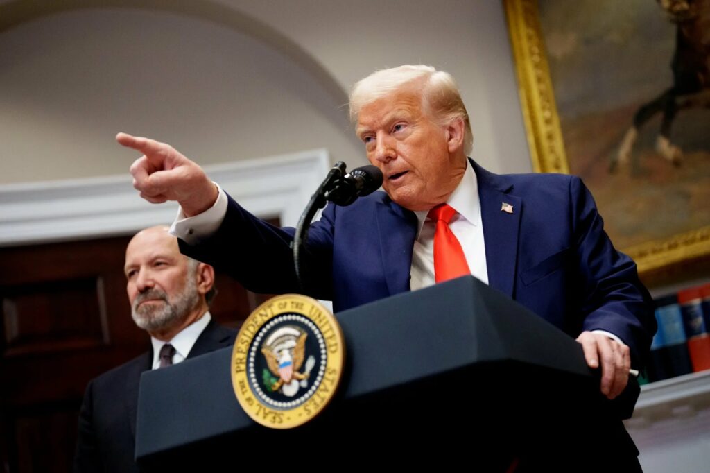 Trump cere încetarea „imediată” a focului între Israel și Ir