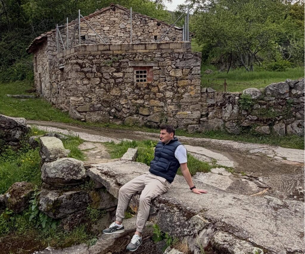 „Nu mai pot”. Un fost star al fotbalului cere despăgubiri de