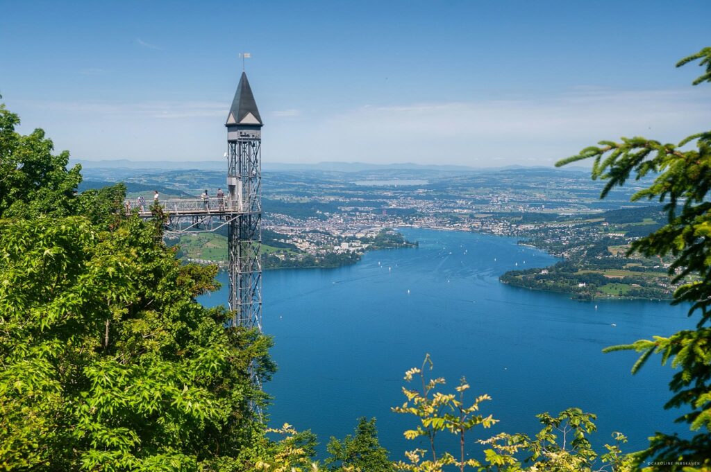 Cele mai spectaculoase lifturi exterioare din Europa. Unde s