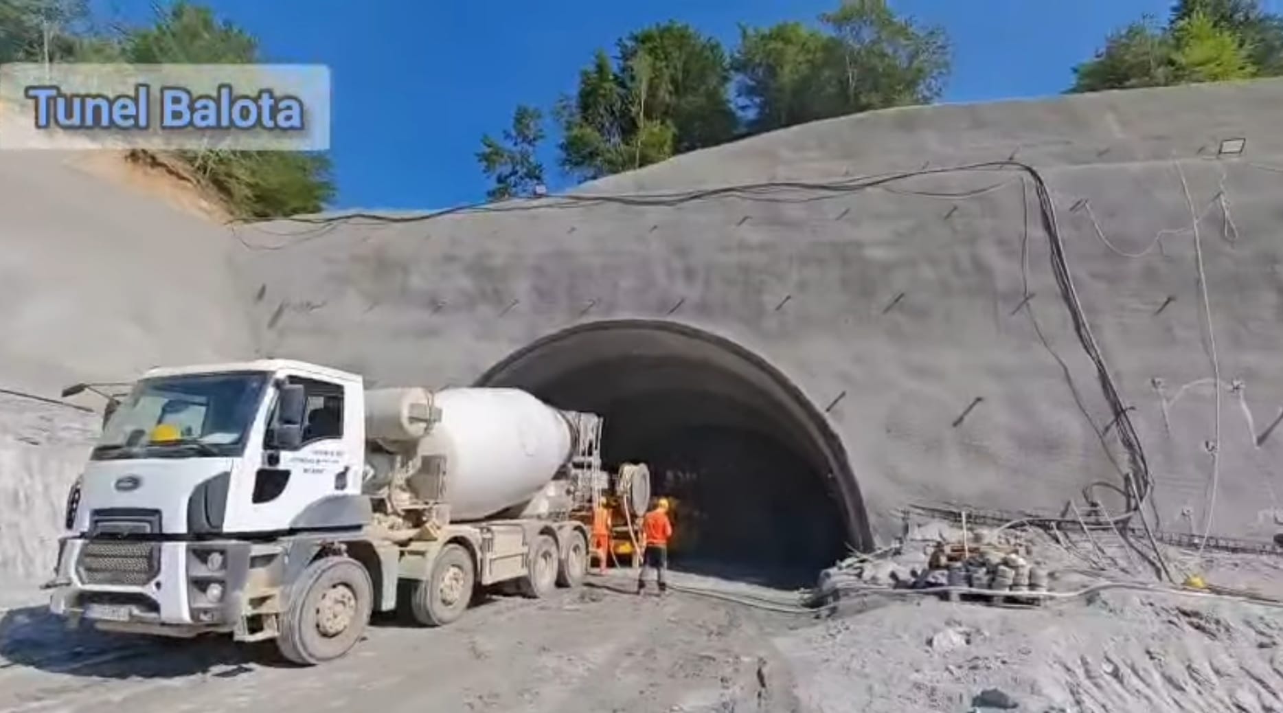 Se lucrează simultan la trei tuneluri pe A1 Sibiu–Pitești