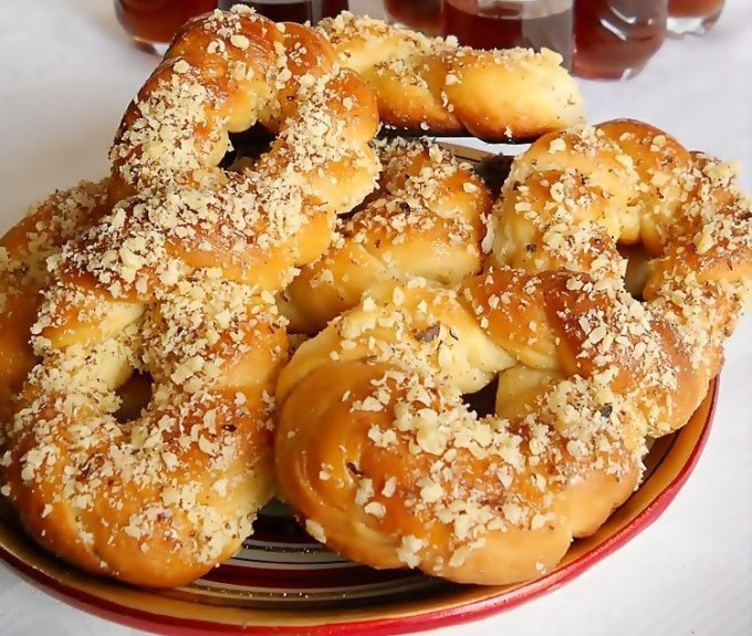 Mucenici moldovenești și muntenești: Rețete delicioase care respectă rânduiala bisericească