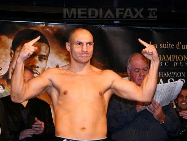 Fiul fostului campion mondial la box profesionist Adrian Diaconu îi calcă pe urme ”Rechinului”: „Este alegerea lui și îl susțin!”