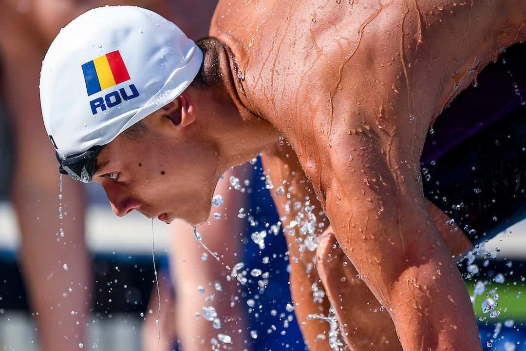 David Popovici a luat medalia de aur la Campionatele Europene U23, la 200 m liber
