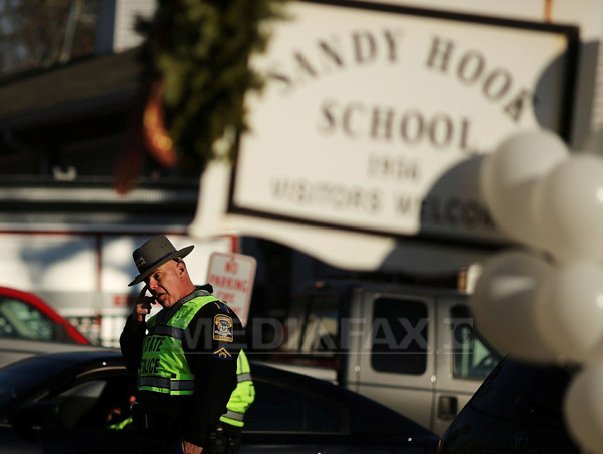 Curtea Supremă a respins apelul lui Alex Jones în cazul de defăimare Sandy Hook. Ce sumă va avea de plătit