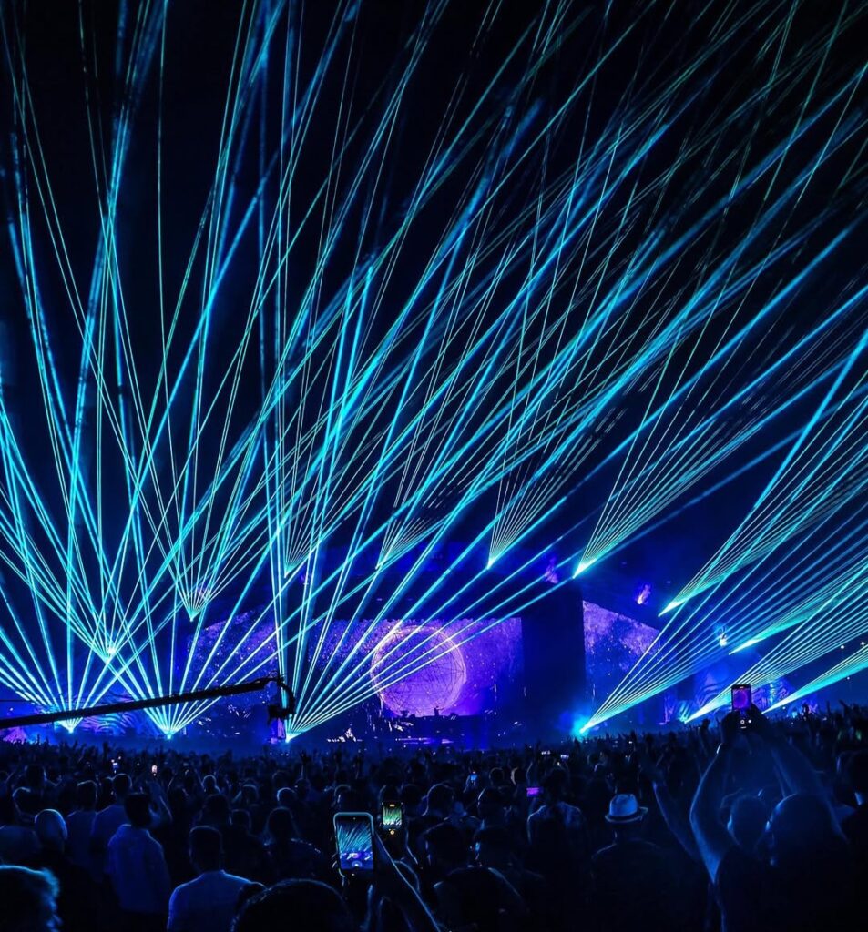 UNTOLD anunță line-up-ul final: nume noi pe scenele festivalului. Premieră: MEDUZA 3Live în România