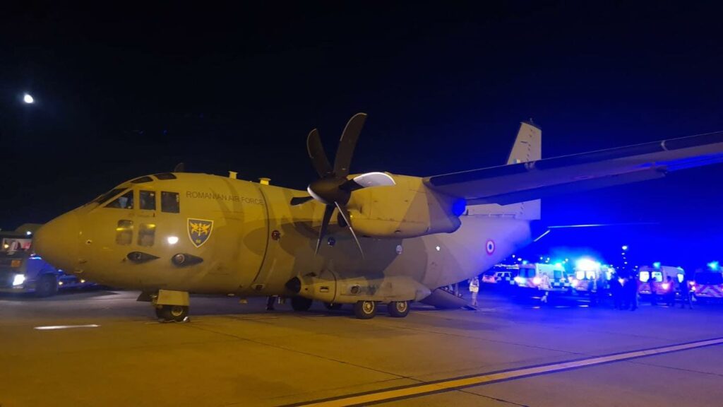 Pacient cu arsuri, transportat de urgență în Belgia cu un avion militar C-27J Spartan