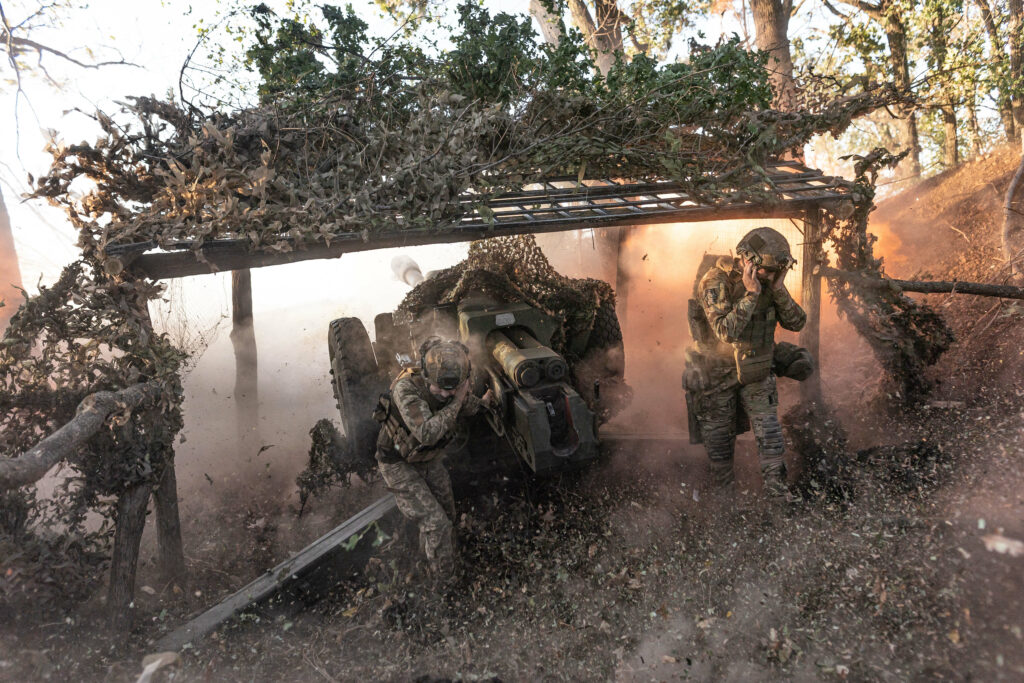 100.000 de Soldați Ruși Identificați ca Uciși, Acorduri Militare Strategice și Suport FMI de 400 Milioane $ - Avansuri Tactice și Provocări la Summitul Ramstein – Ziua 1130 a Războiului, Atacuri Aeriene și Interceptări la Dnipro