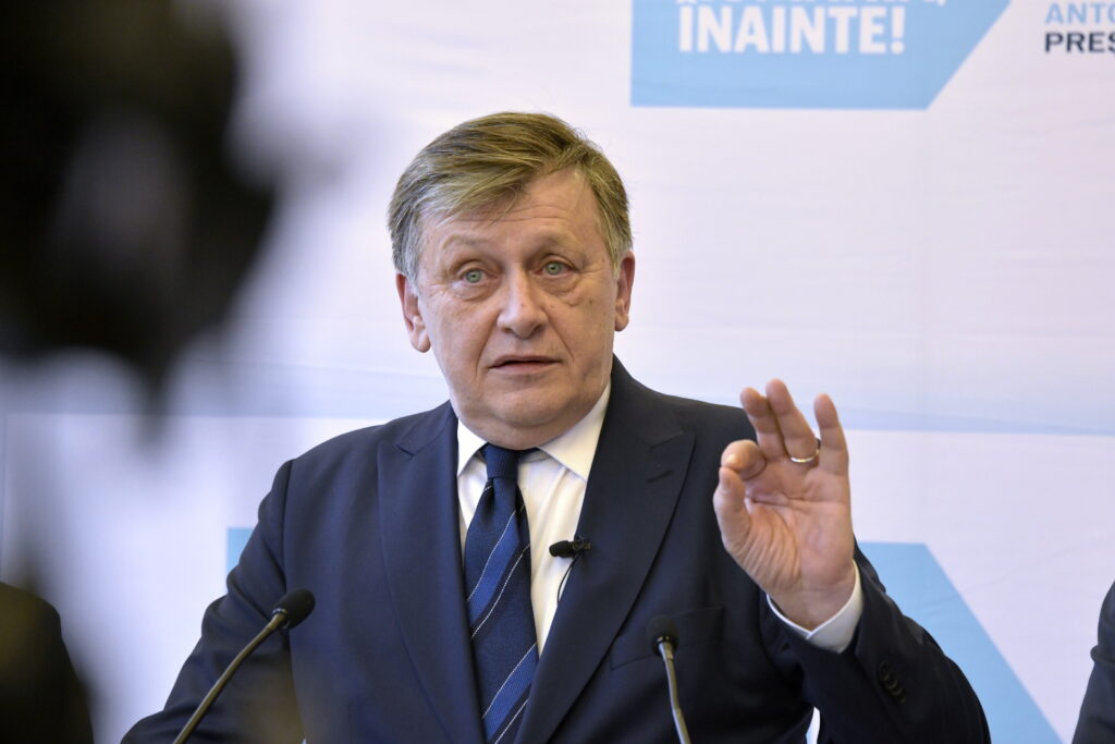 Echilibru între Responsabilități și Influențe Progresiste în Școlile Moderne din România