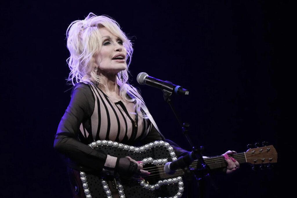 Dolly Parton, legenda muzicii country, a murit la 80 de ani