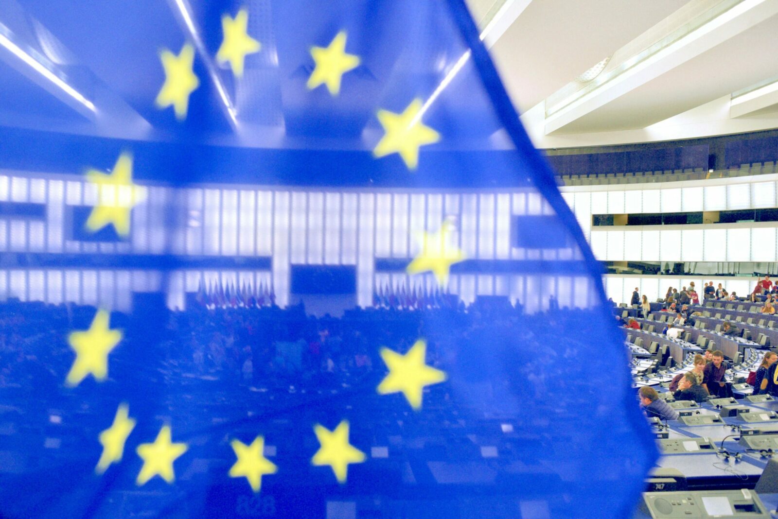 UE vrea centre de deportare în afara granițelor până în 2027