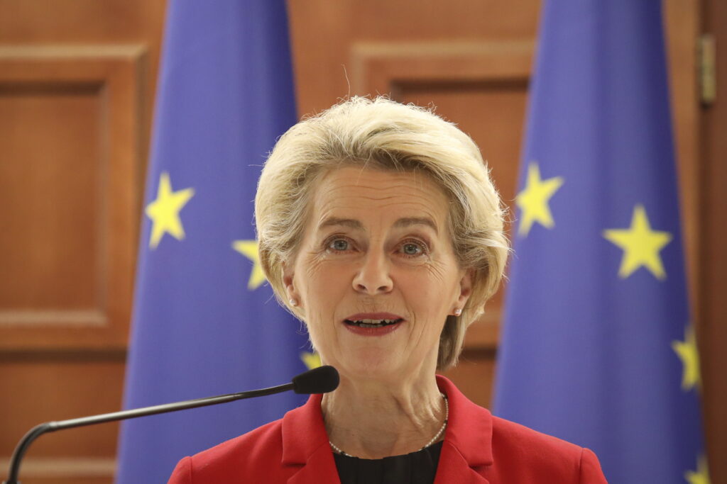 Comisia Europeană este obligată să ofere acces la mesajele text dintre Ursula von den Leyen și șeful Pfizer