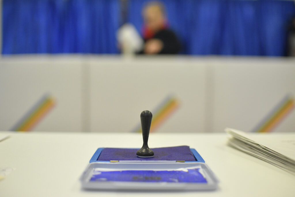 Alegeri prezidențiale 2025. MAI: Campaniile electorale s-au încheiat oficial azi. Cum se desfăşoară perioada alegerilor