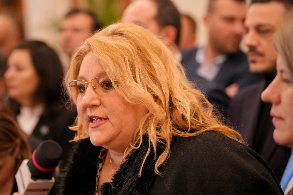 Diana Șoșoacă: Ne disociem total de declaraţiile deputatului Andrei Guşă