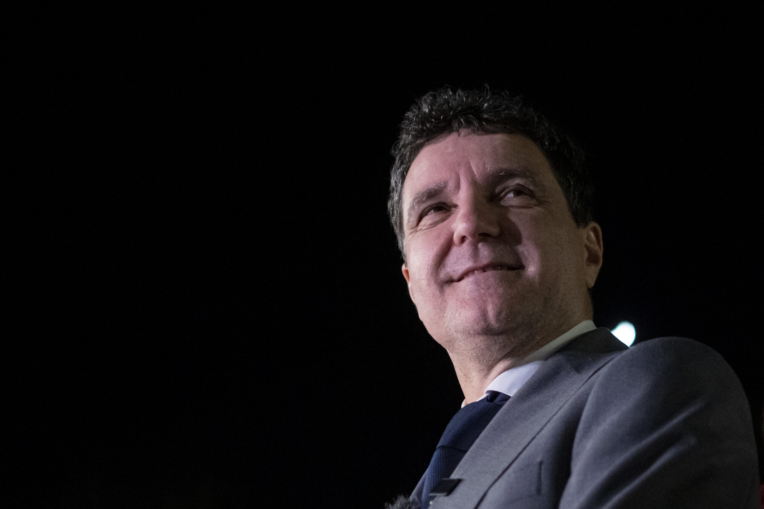 Mai mulți bani pentru apărare și sprijin continuu pentru Ucraina