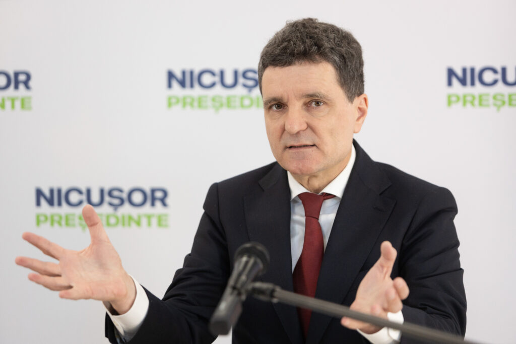 Ce notă ar da Nicușor Dan sistemului educațional din România: Îngrozit de ce se cere la clasa a II-a