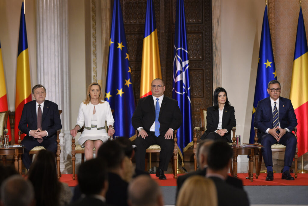 Pe Cine Ar Consulta Candidații Prezidențiali în Caz de Catastrofă? Strategii și Nume Cheie pentru Sprijin Politic în România