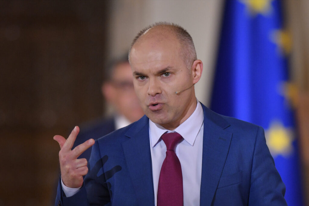 Ce ar fi Fost Fostul Președinte fără Consilierea sa?