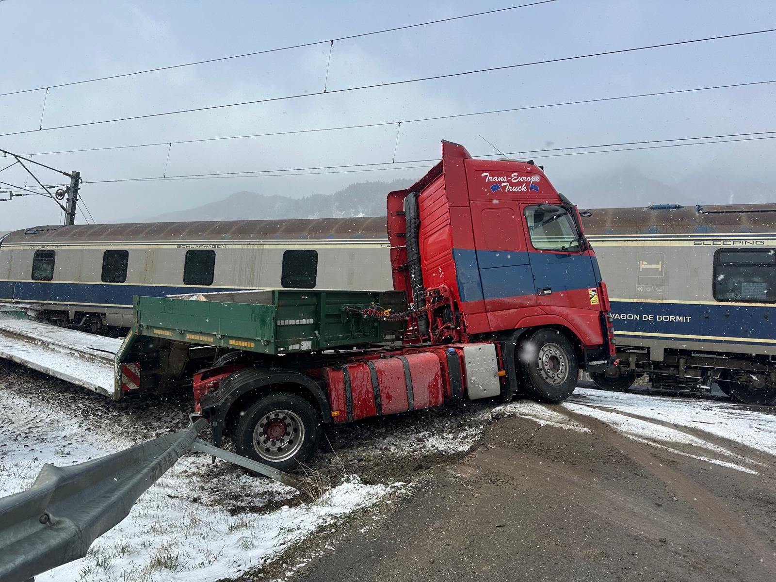 Accident de tren pe ruta București-Brașov: Detalii șocante despre incident