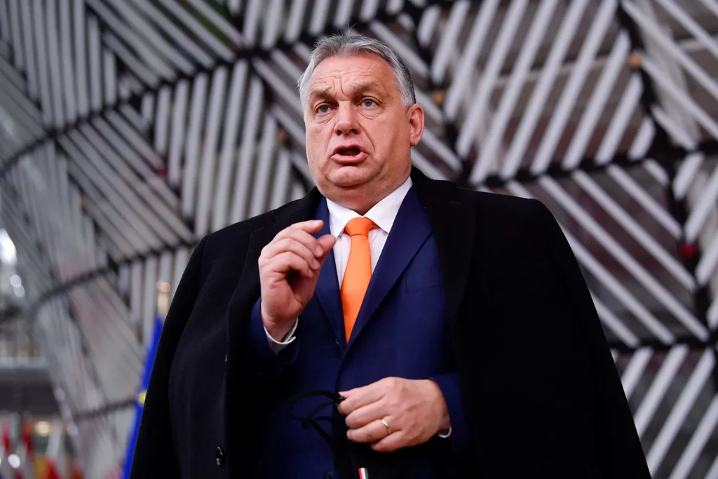 Sprijinul Tacit pentru Simion Îl Ponegrește În Fața Comunității Maghiare din România
