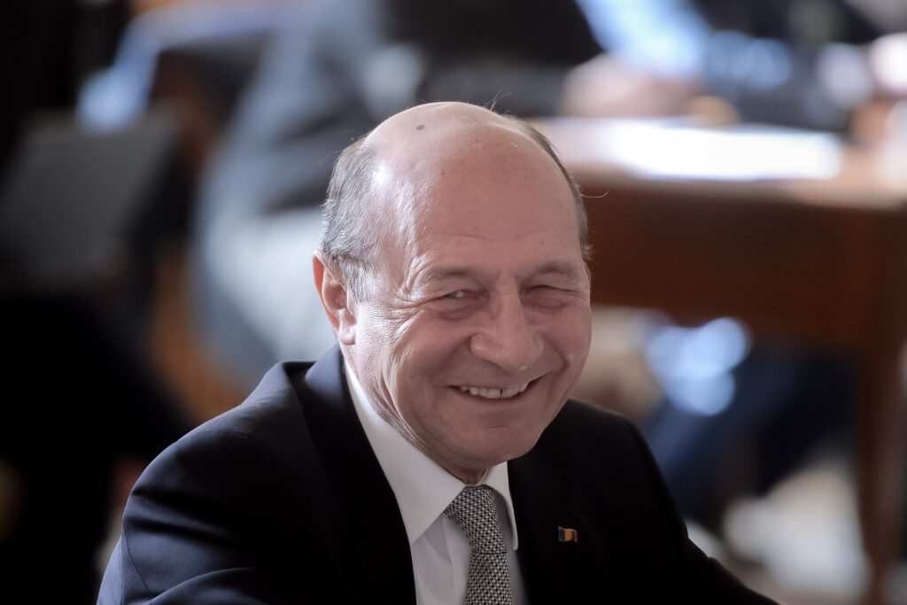 Suveraniștii, Aproape Epuizați; Nehotărâții, Cheia Pentru Victoria lui Nicușor Dan în Al Doilea Tur