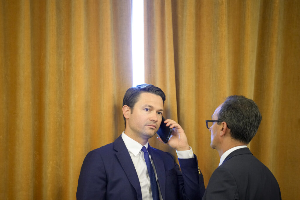 Robert Sighiartău: Trebuie să existe un guvern fără Marcel Ciolacu, fără oamenii din jurul lui