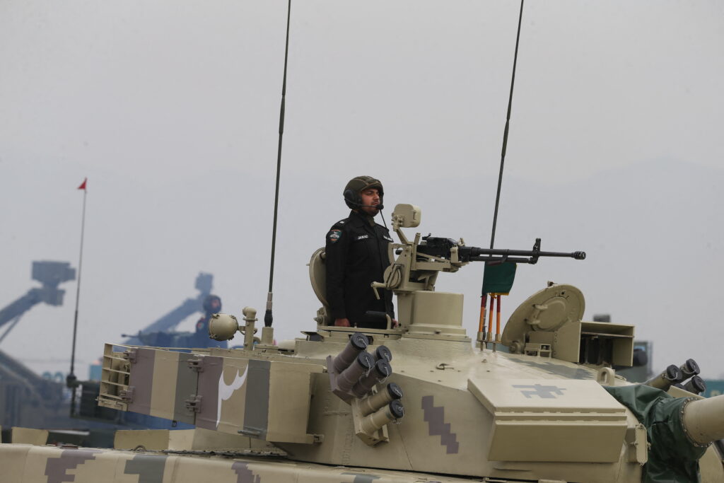 Tensiuni Escalate și Reacții Militare după Atacuri în Kashmir