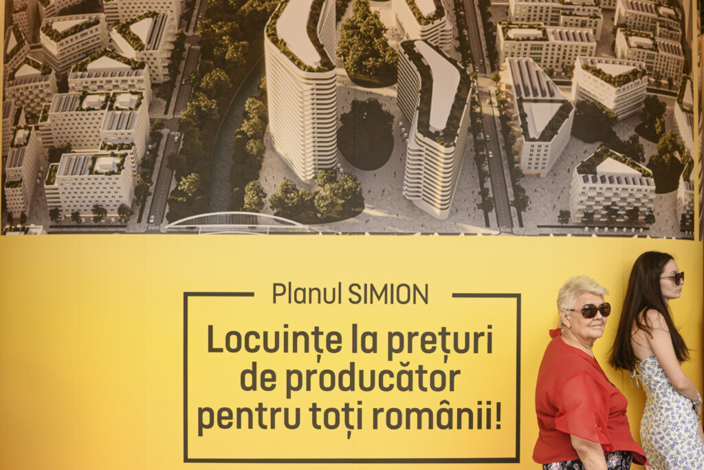 Simion explică strategia de marketing pentru casele de 35.000 de euro și viitorul proiectelor sociale în România.