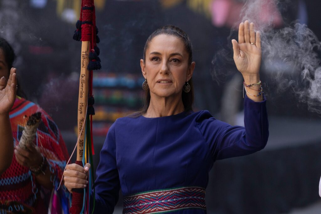 Mexicul Nu Permite Armatei SUA Să Încălce Suveranitatea Noastră în Lupta Contra Drogurilor, Afirmă Președinta Mexicană.