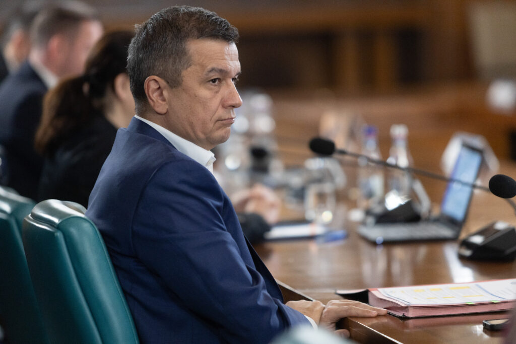 Sorin Grindeanu despre participarea PSD la guvernare: curentul din parrtid este de a fi în opoziție / Grindeanu nu exclude candidatura pentru conducerea partidului