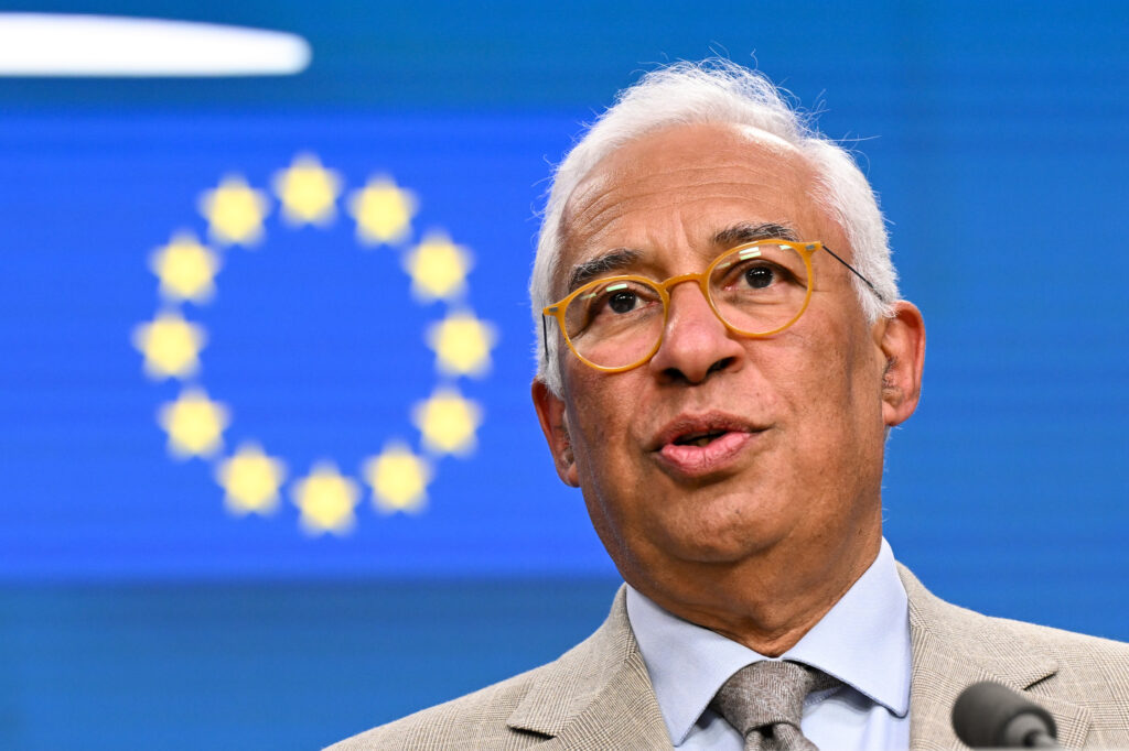 Un oficial european de rang înalt spune că Albania și Muntenegru ar putea adera la UE înaintea altor țări