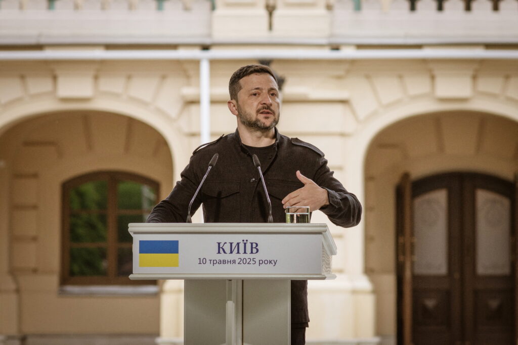 Războiul din Ucraina, ziua 1177. Kremlinul confirmă că Putin nu va participa la negocierile de pace din Turcia / Zelenski: Reacția Ucrainei va depinde de cine va reprezenta Rusia la negocierile de pace