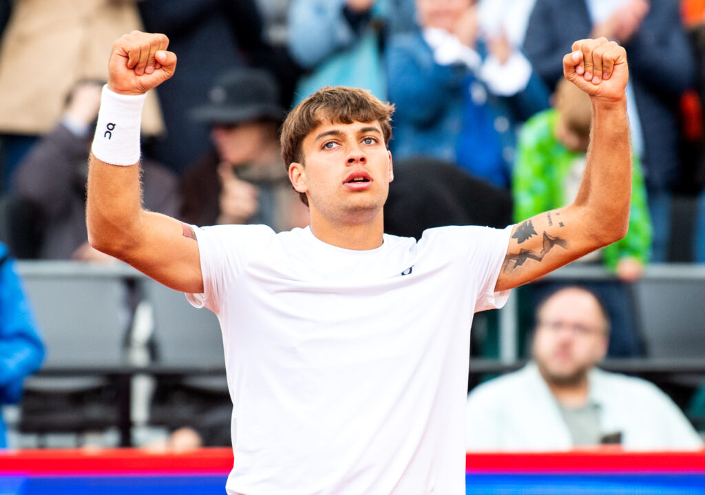 Flavio Cobolli câștigă la Hamburg după o victorie impresionantă în fața lui Andrey Rublev în finală