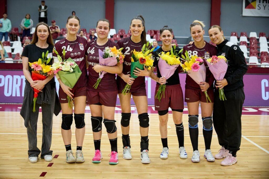 Handbal feminin: Interul de lot național Ștefania Stoica se alătură Gloriei Bistrița