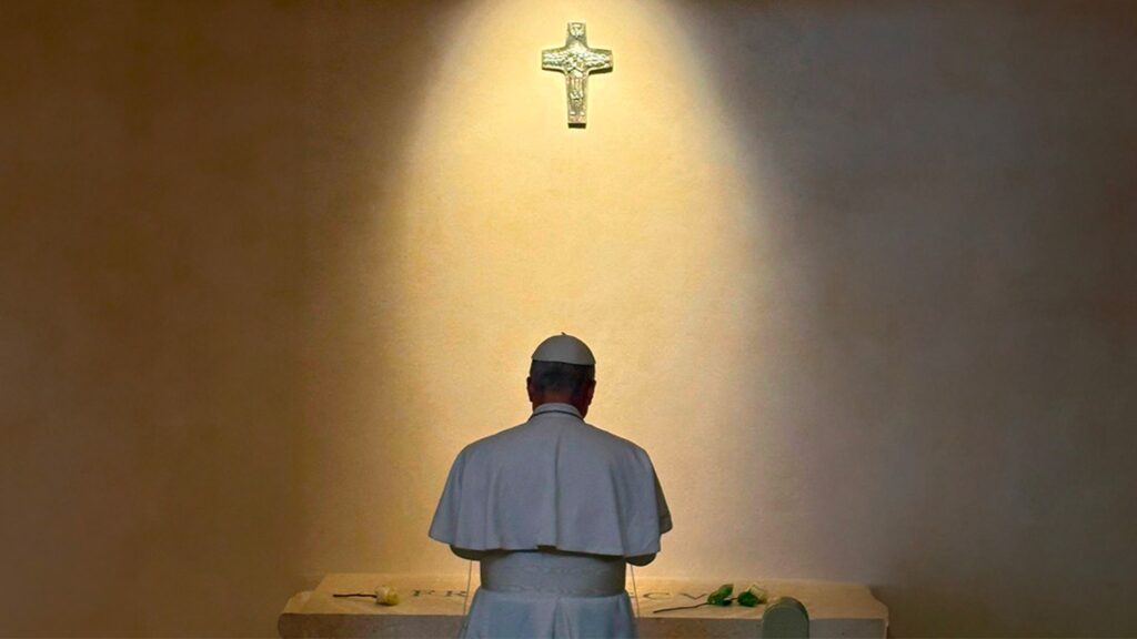 Prima Sa Călătorie în Afara Vaticanului către Sfânta Maria și Genazzano