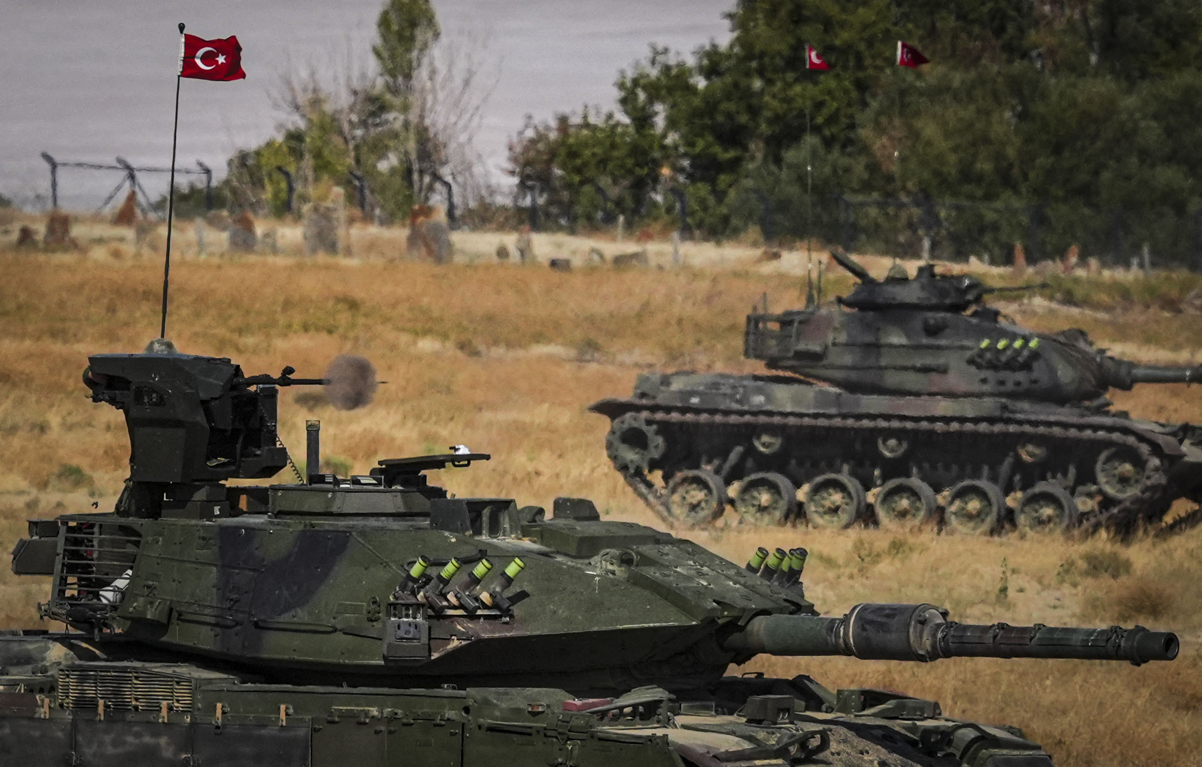 Turcia își consolidează prezența militară în Siria și anunță sprijin direct pentru armata siriană