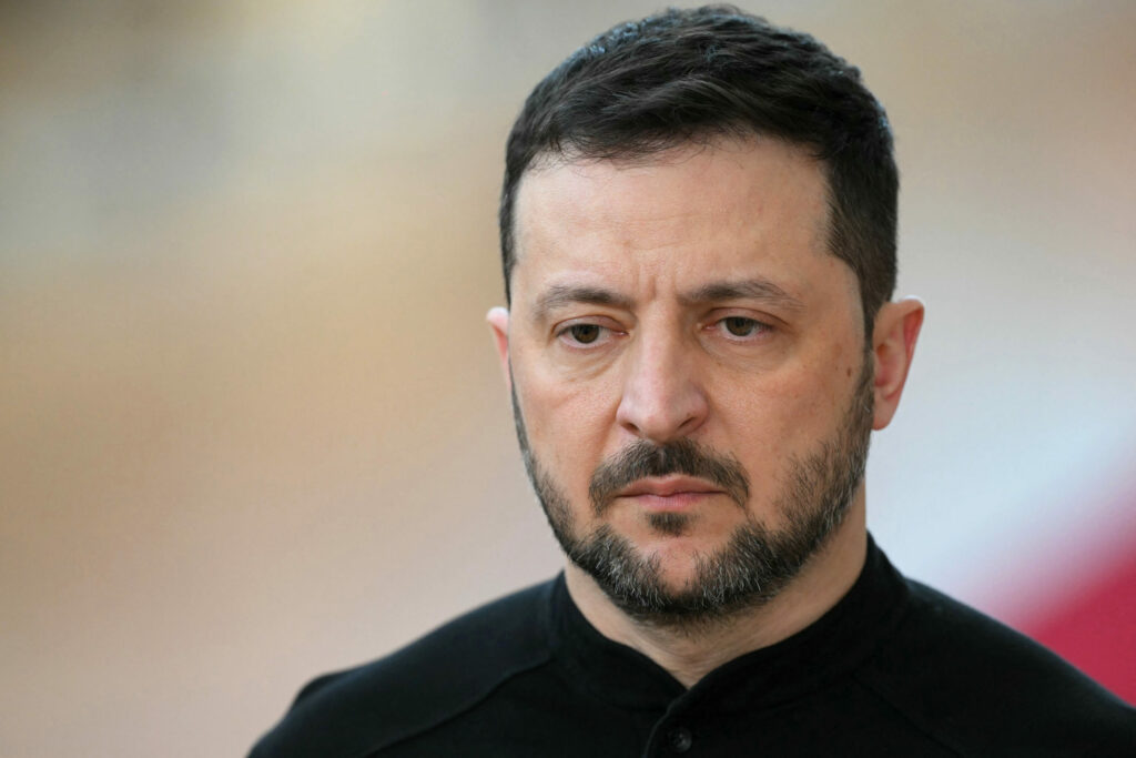 Zelenski afirmă că Ucraina a folosit 117 drone în atacurile asupra bazelor aeriene ruseşti